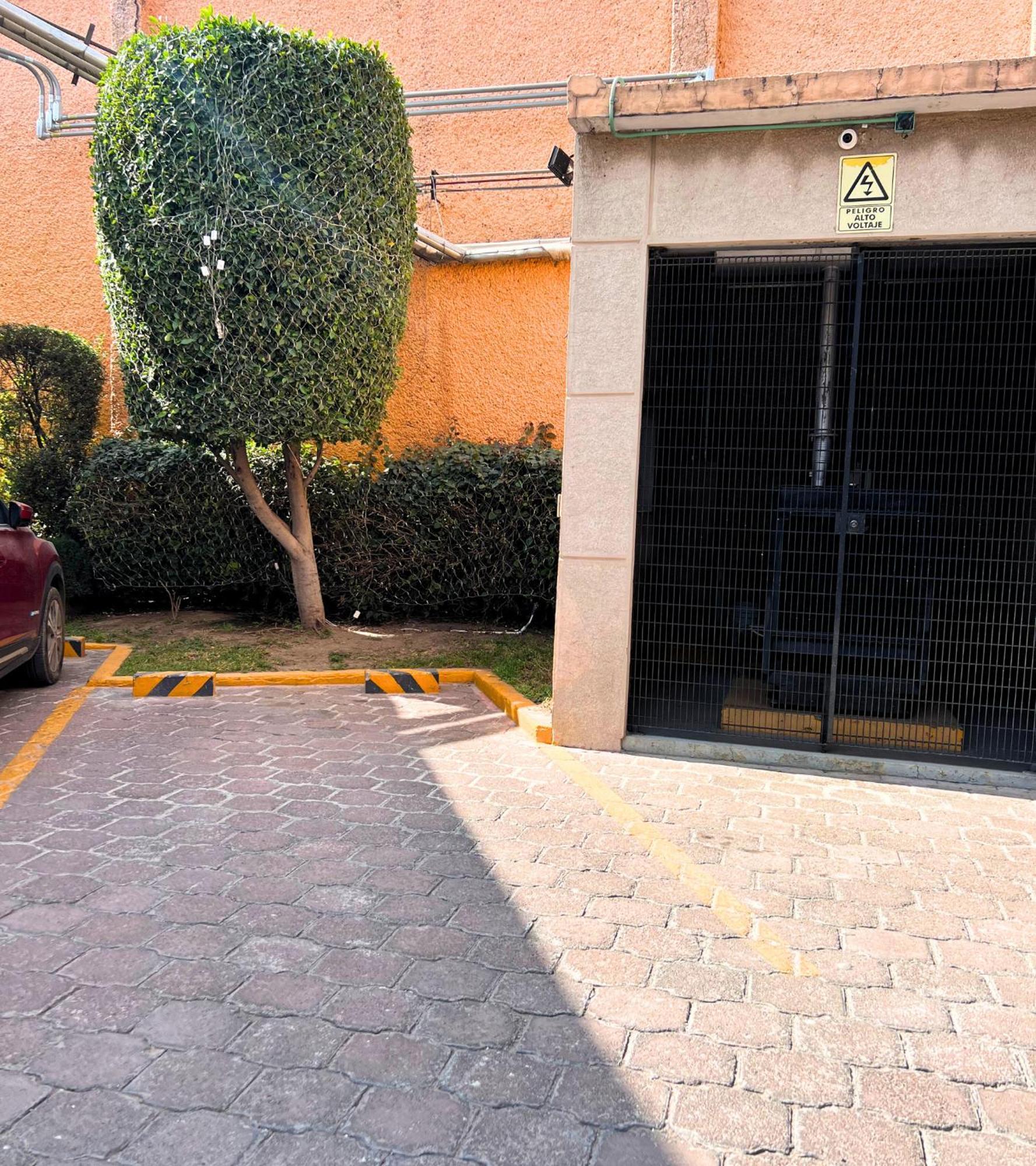 Autoparador Del Valle Mexico-stad Buitenkant foto